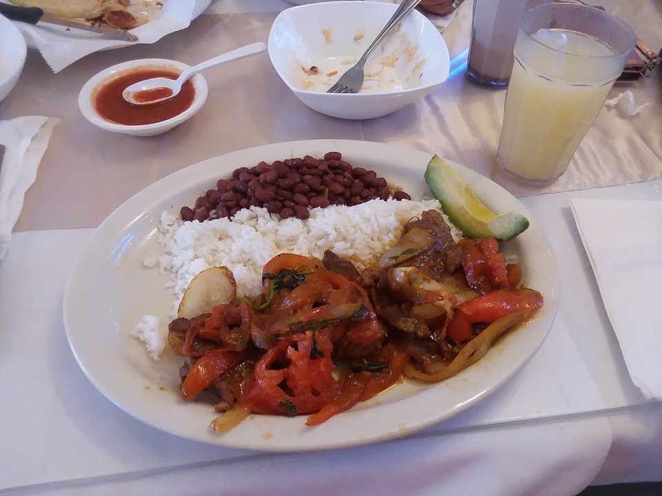 Bistec Encebollado